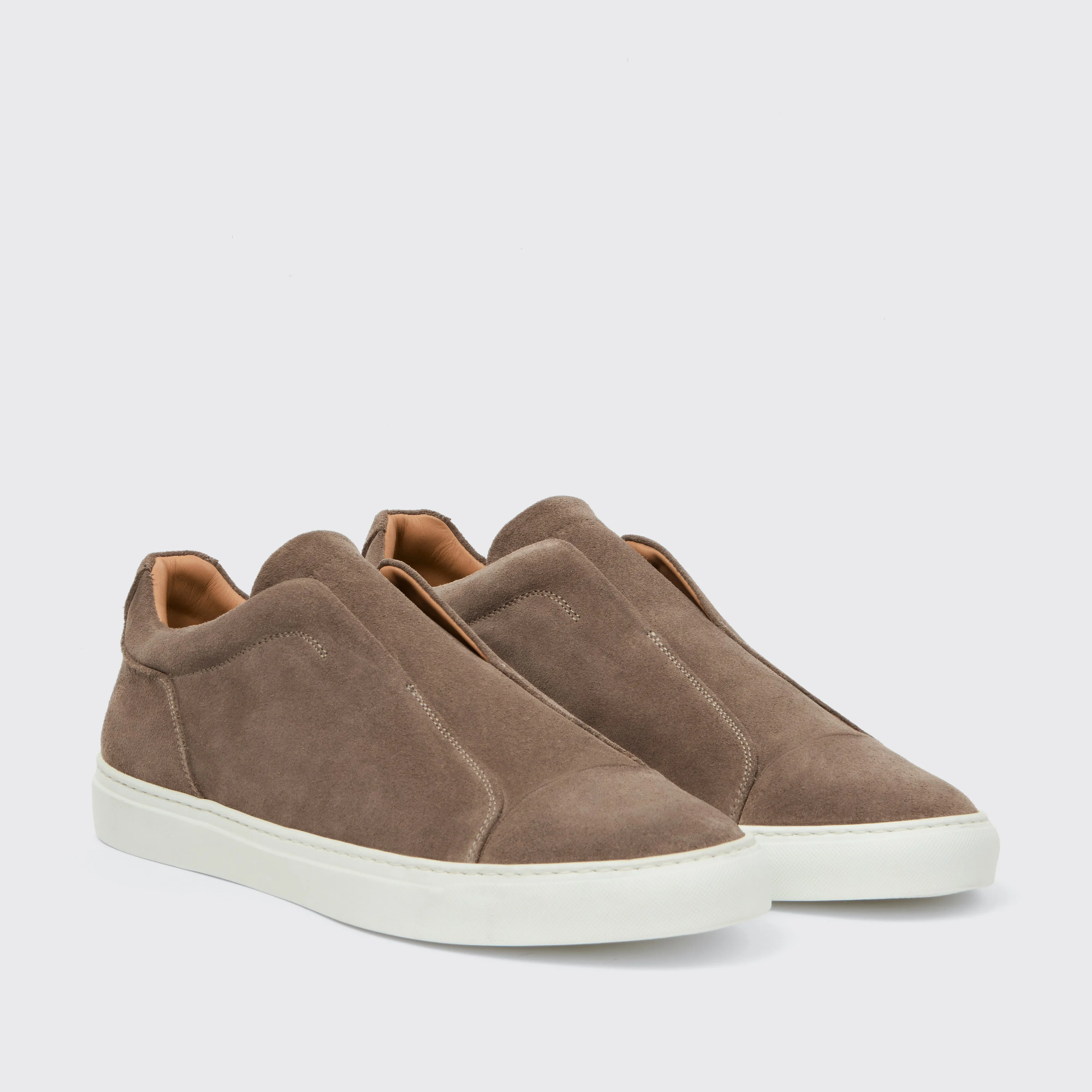 Aaron Suede Dark Bark