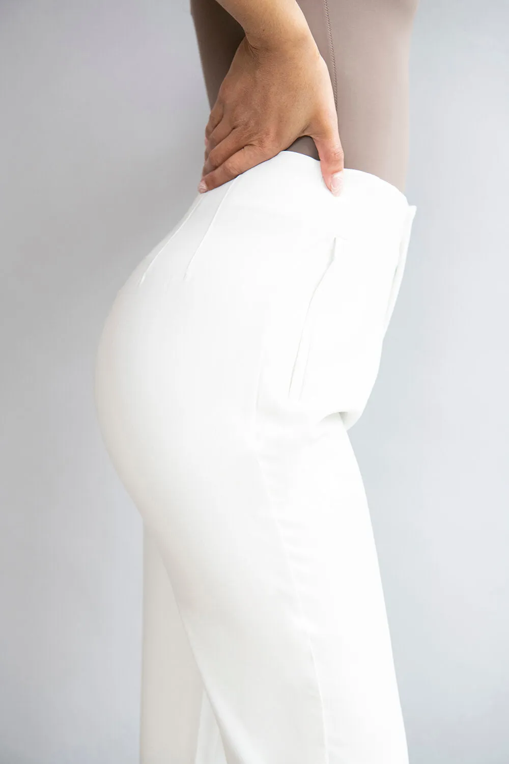 Curve Cigarette Trousers - Off White