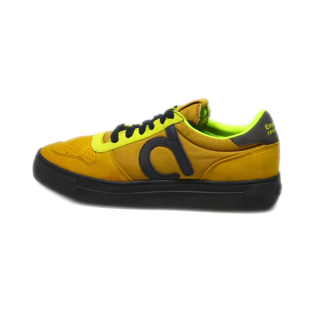 Duuo Empathy Revolution Low-Top Sneakers Suede Yellow Colour For Men