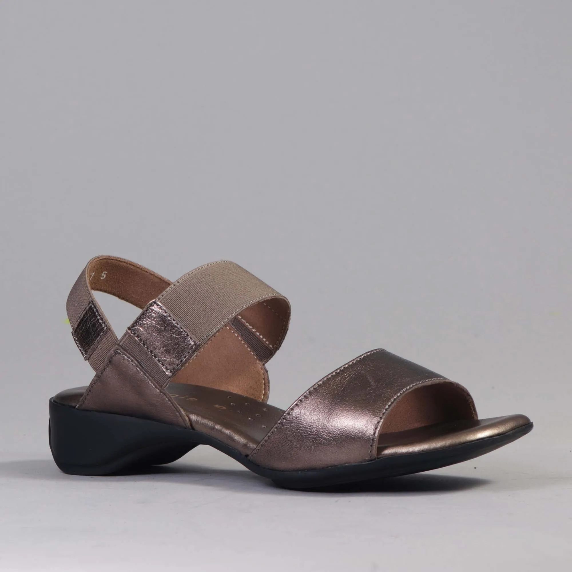 Elasticated Slingback Sandal in Lead - 12550