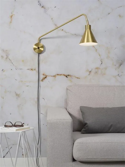 Lyon Wall Lamp