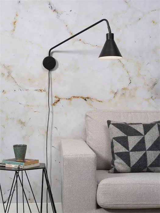 Lyon Wall Lamp