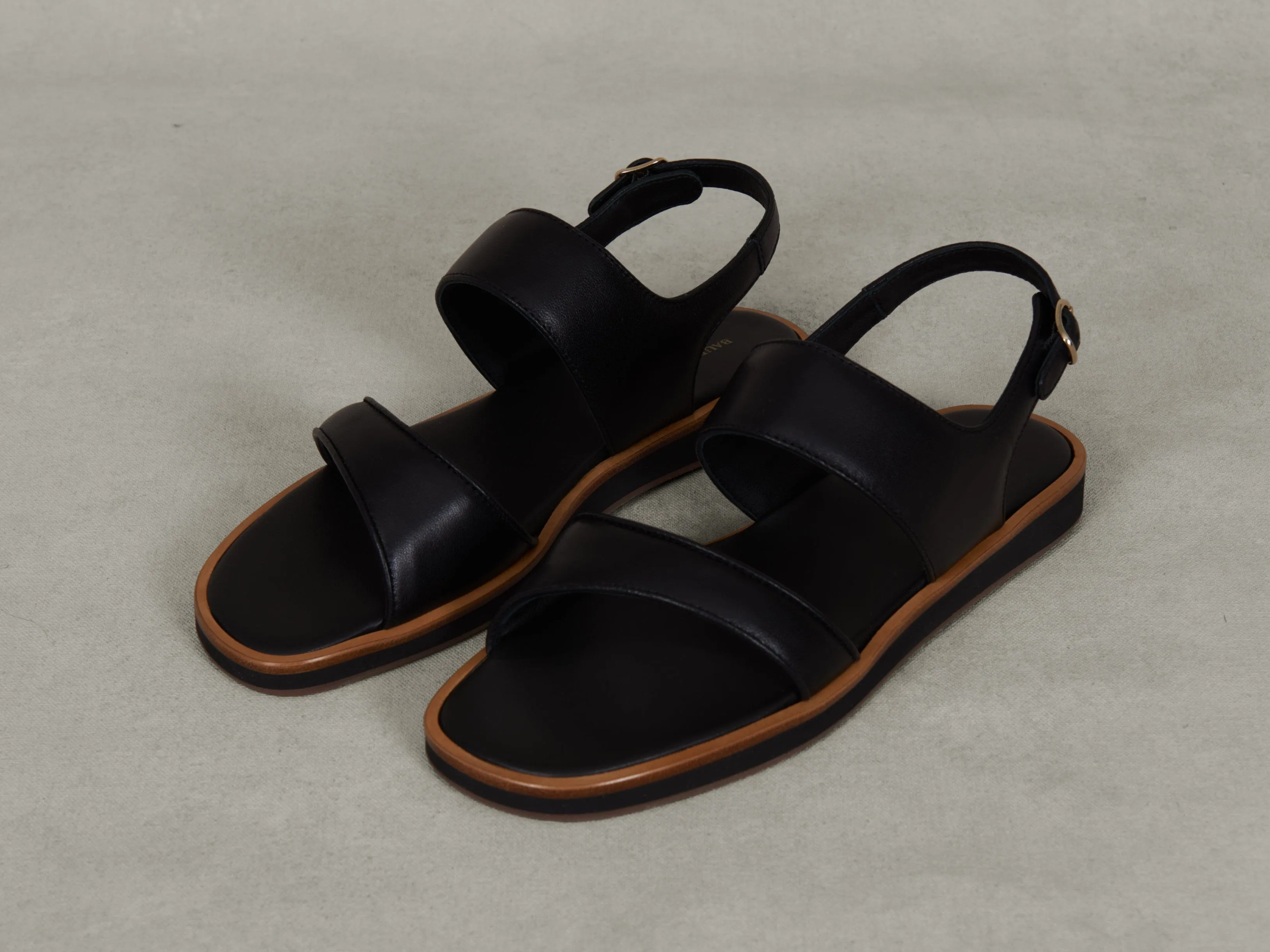 Nuage Sandal in Black Nappa