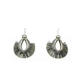 OROPOPO Jewelry - Fringe Earrings