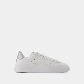 Pure Star Sneakers in White and Silver Leather