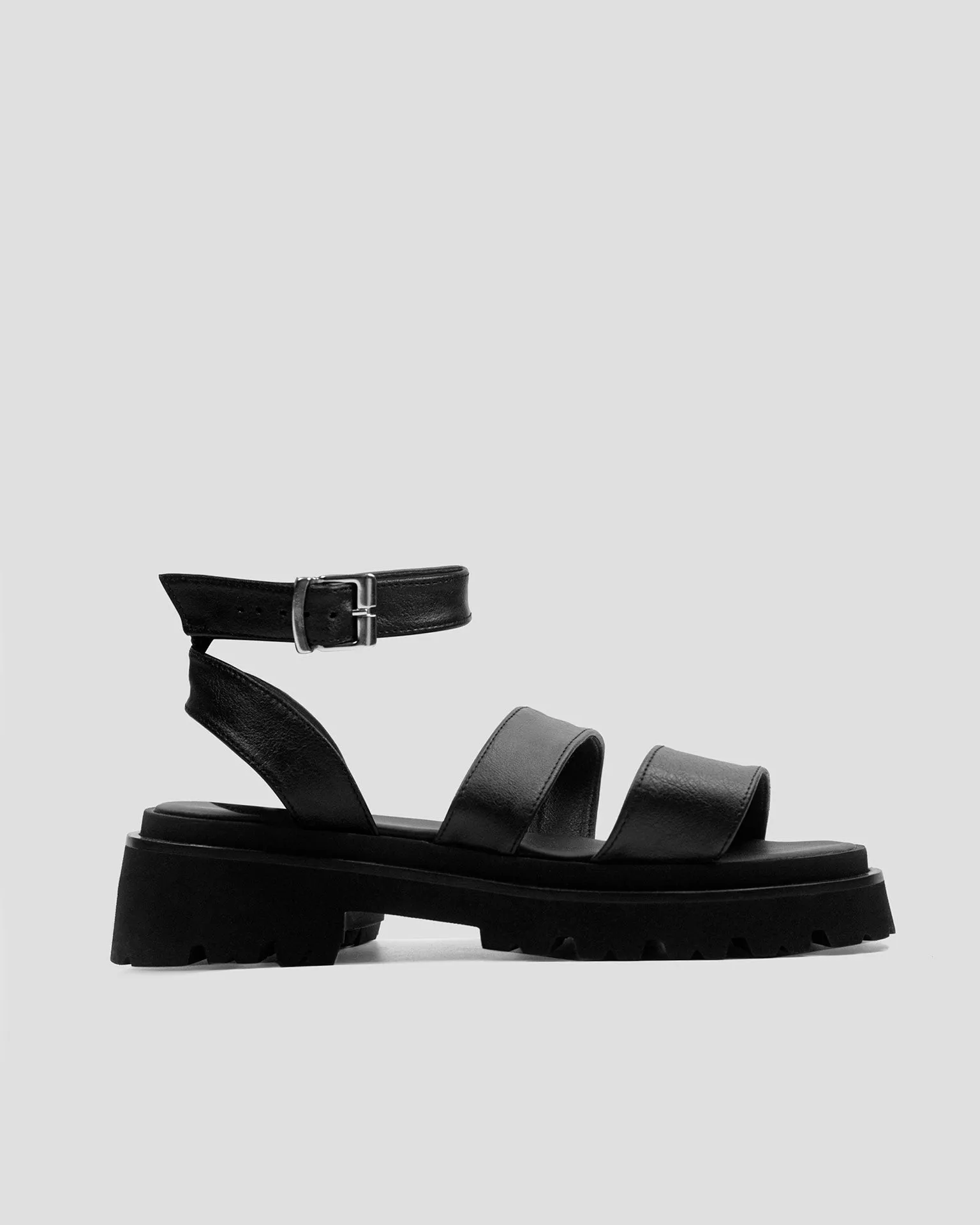 Strappy Sandals Cactus Leather Desserto® Black